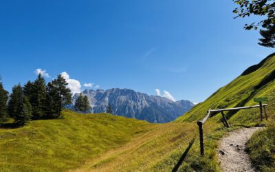 Hoher Kranzberg blickt ins Karwendel