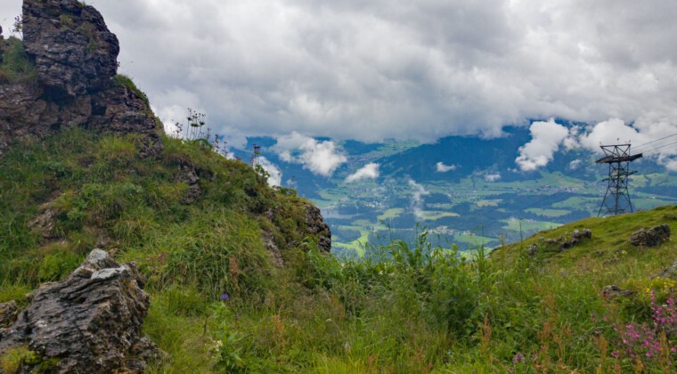 Hoch hinaus zum Kitzbüheler Horn - Ausblick nach Kitzbühel Hoch hinaus zum Kitzbüheler Horn - Ausblick nach Kitzbühel